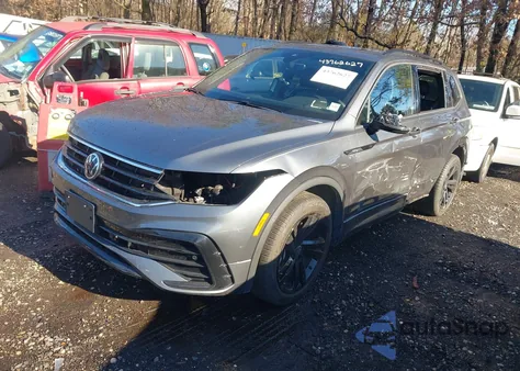 2023 Volkswagen Tiguan 2.0T Se R-Line Black из США, поврежденный, VIN 3VV8B7AX3PM042317
